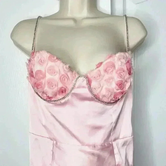 NWT For Love & Lemons Skye Bodysuit Size Medium Pink Roses - Picture 6 of 15